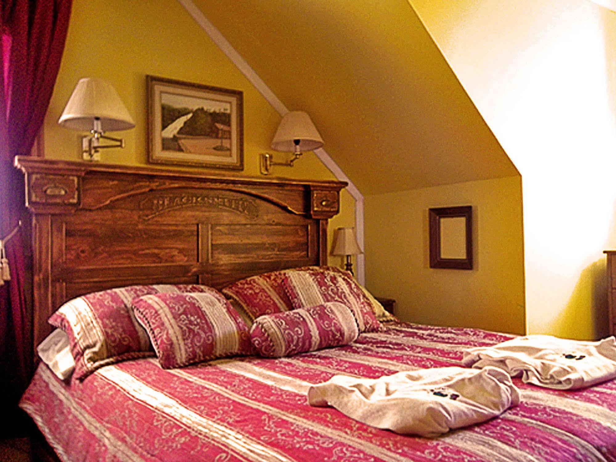 Gite La Halte Du Verger Bed And Breakfast Rivière-du-Loup Exteriör bild