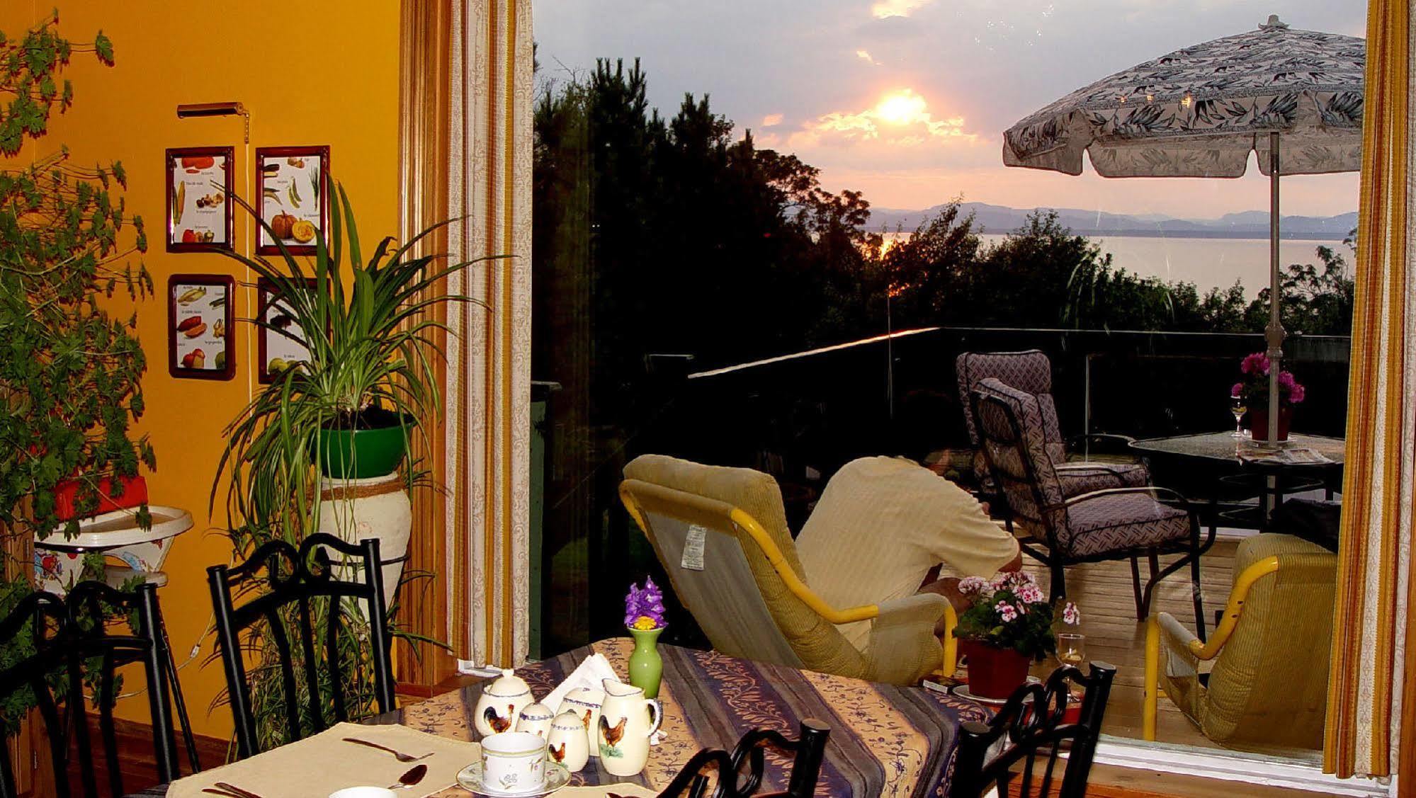 Gite La Halte Du Verger Bed And Breakfast Rivière-du-Loup Exteriör bild